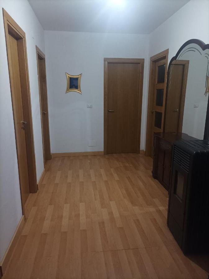 Piso Cervantes Apartment Саррия Екстериор снимка
